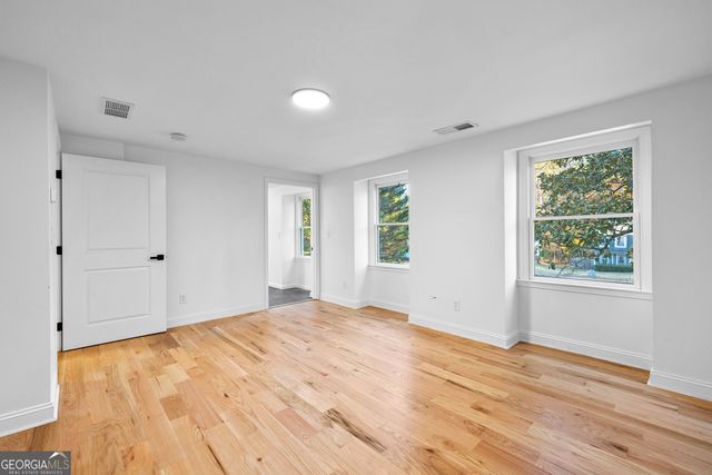 101 Charter Oak Court, Peachtree City, GA 30269