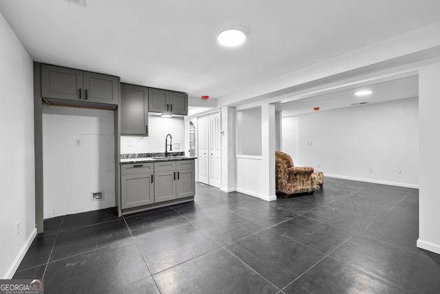 101 Charter Oak Court, Peachtree City, GA 30269