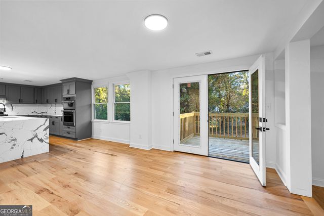 101 Charter Oak Court, Peachtree City, GA 30269