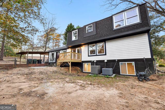 101 Charter Oak Court, Peachtree City, GA 30269