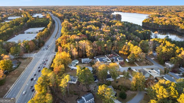 101 Charter Oak Court, Peachtree City, GA 30269