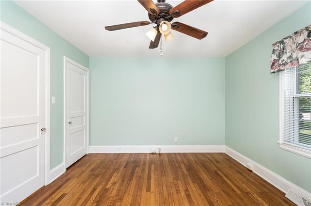 3408 Summit Avenue, Greensboro, NC 27405
