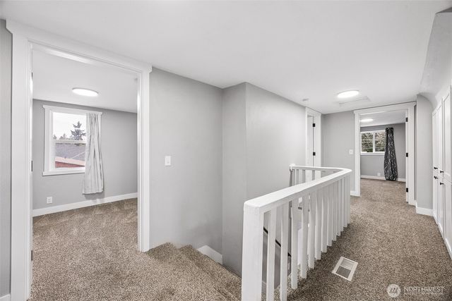 227 Mashell Avenue N, Eatonville, WA 98328