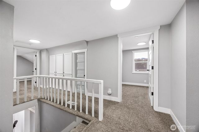 227 Mashell Avenue N, Eatonville, WA 98328