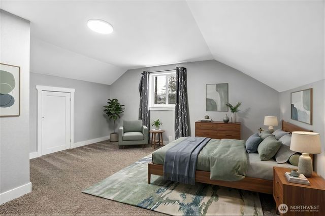 227 Mashell Avenue N, Eatonville, WA 98328