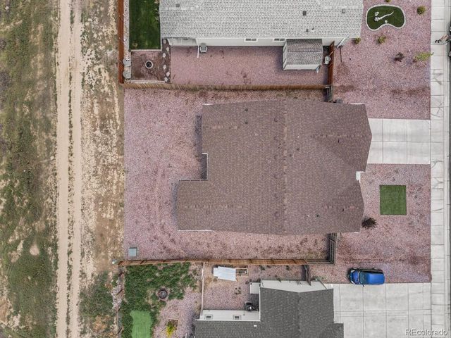 2209 Sunrise Ln, Pueblo, CO 81008