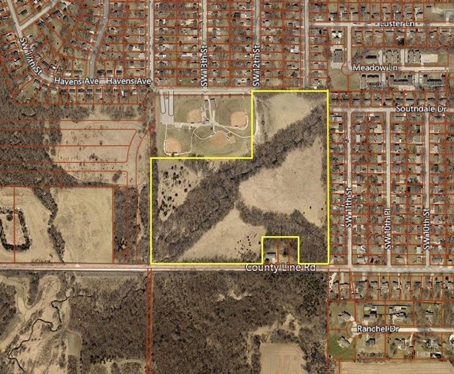 01 County Line Road, Des Moines, IA 50320