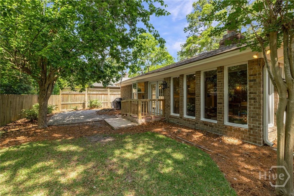Image 40 of property listing at 503 Stuart Court, Savannah, GA 31405
