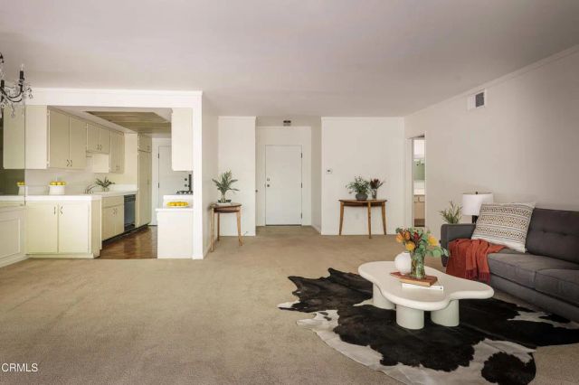 266 S Madison Avenue 308, Pasadena, CA 91101