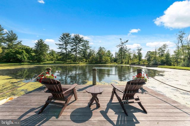 2564 SKIPPACK PIKE, Lansdale, PA 19446