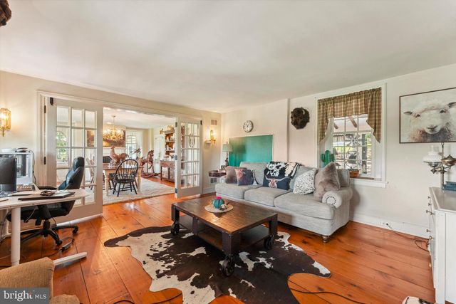 2564 SKIPPACK PIKE, Lansdale, PA 19446