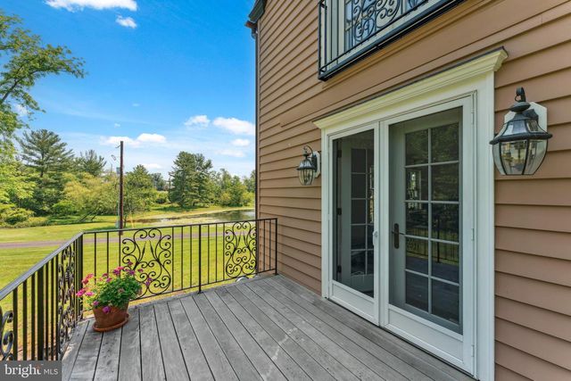 2564 SKIPPACK PIKE, Lansdale, PA 19446