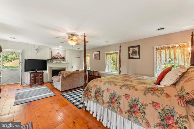 2564 SKIPPACK PIKE, Lansdale, PA 19446