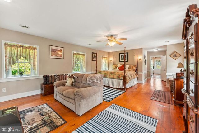 2564 SKIPPACK PIKE, Lansdale, PA 19446