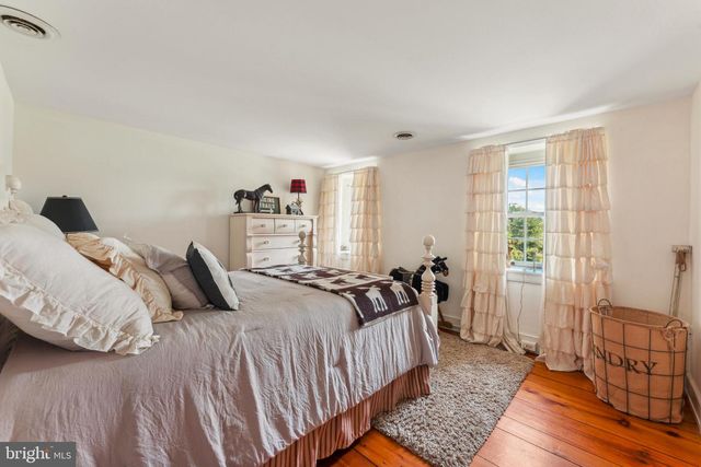 2564 SKIPPACK PIKE, Lansdale, PA 19446