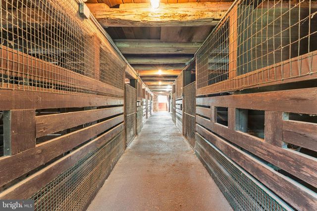 2564 SKIPPACK PIKE, Lansdale, PA 19446