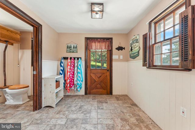 2564 SKIPPACK PIKE, Lansdale, PA 19446