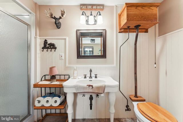 2564 SKIPPACK PIKE, Lansdale, PA 19446