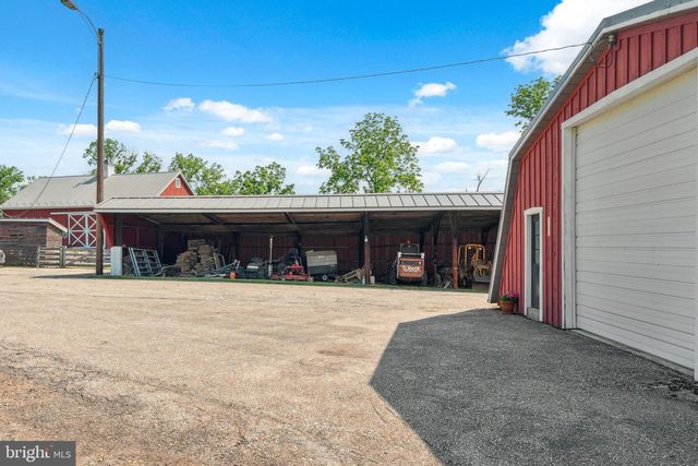 2564 SKIPPACK PIKE, Lansdale, PA 19446