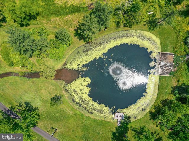 2564 SKIPPACK PIKE, Lansdale, PA 19446