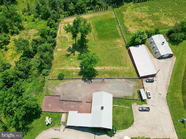 2564 SKIPPACK PIKE, Lansdale, PA 19446