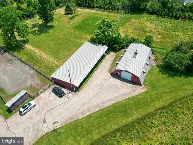 2564 SKIPPACK PIKE, Lansdale, PA 19446