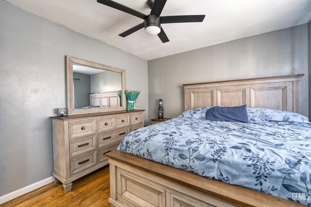 1813 Stillman Avenue, Bakersfield, CA 93304