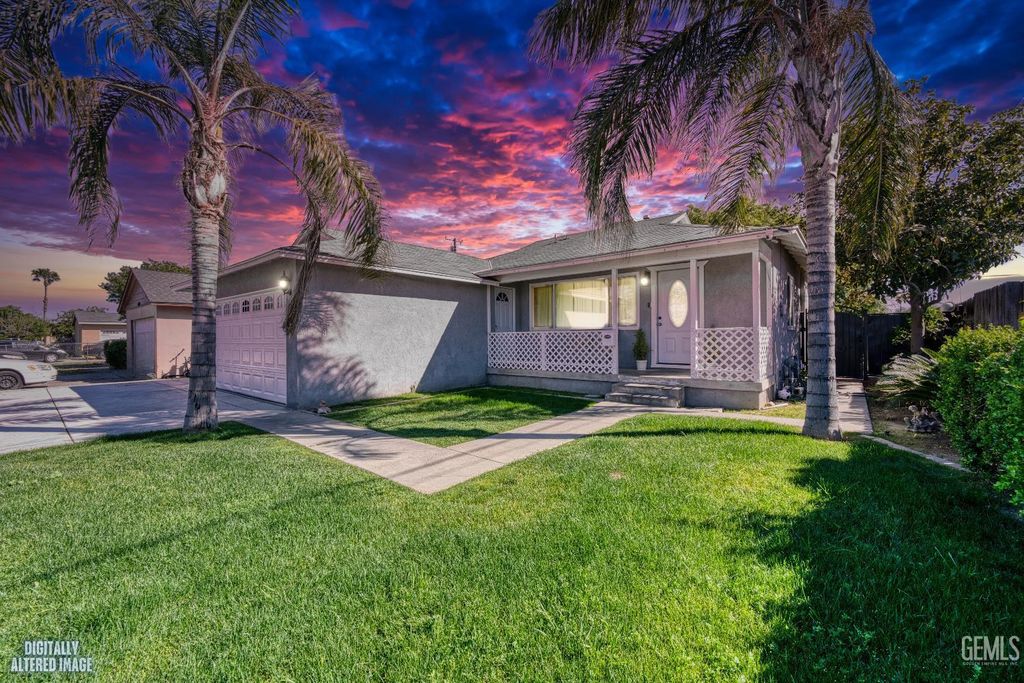 1813 Stillman Avenue, Bakersfield, CA 93304