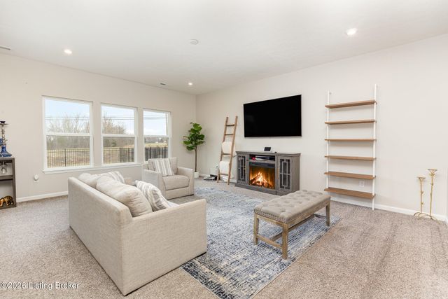 115 Wildflower Ave, Mt Washington, KY 40047