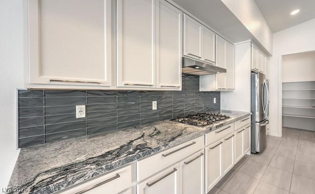 11836 Star Grass Avenue, Las Vegas, NV 89138