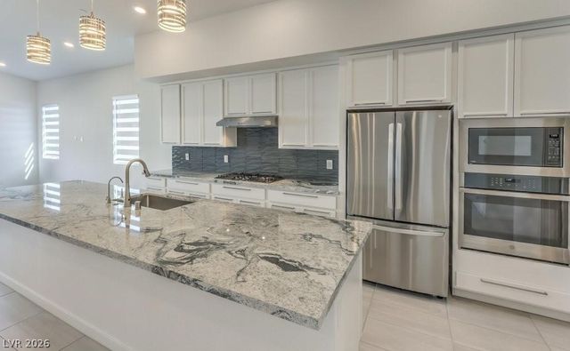 11836 Star Grass Avenue, Las Vegas, NV 89138