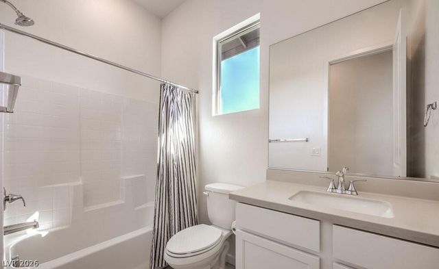 11836 Star Grass Avenue, Las Vegas, NV 89138