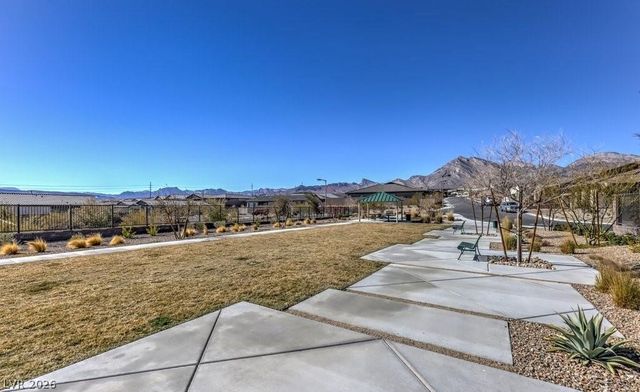 11836 Star Grass Avenue, Las Vegas, NV 89138