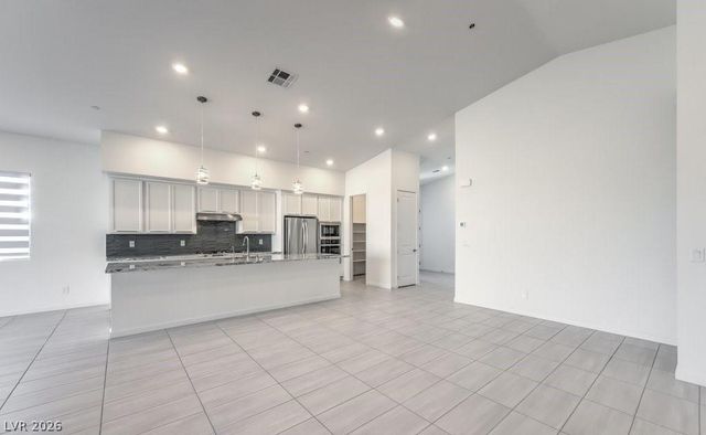 11836 Star Grass Avenue, Las Vegas, NV 89138