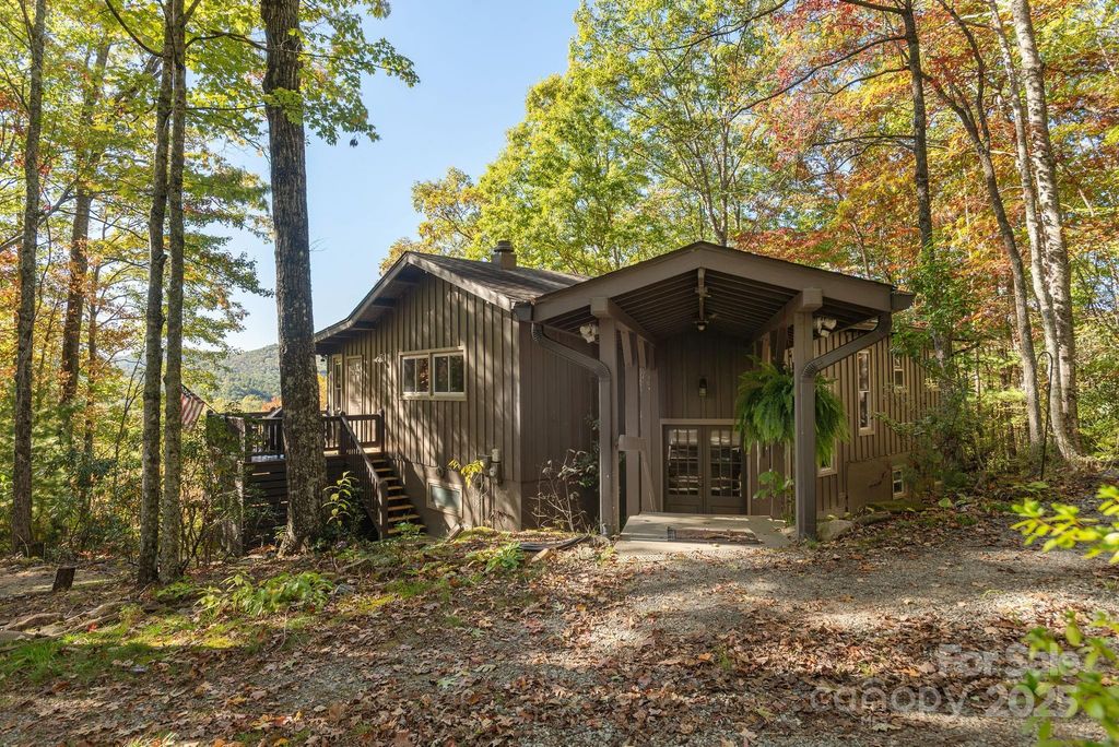2700 Old Toxaway Road, Brevard, NC 28712