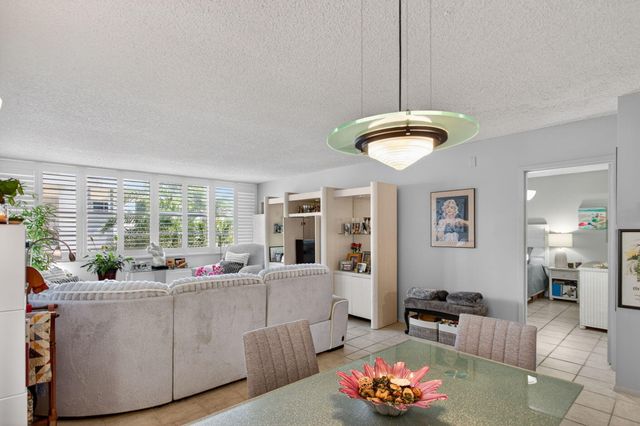 1170 N Federal Highway 305, Fort Lauderdale, FL 33304