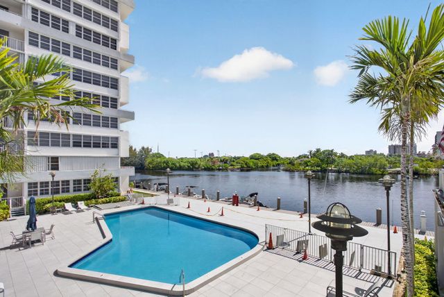 1170 N Federal Highway 305, Fort Lauderdale, FL 33304
