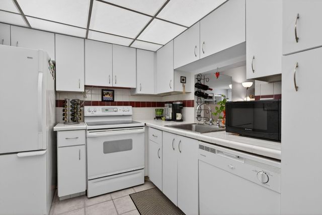 1170 N Federal Highway 305, Fort Lauderdale, FL 33304