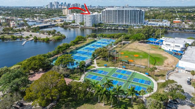 1170 N Federal Highway 305, Fort Lauderdale, FL 33304