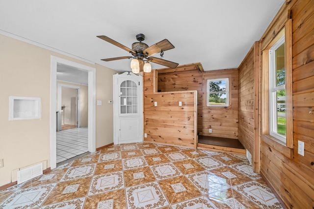 336 W Menomonie Street, Belvidere, IL 61008