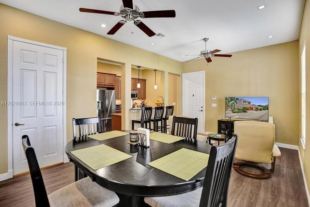 823 NW 82nd Ln, Boca Raton, FL 33487