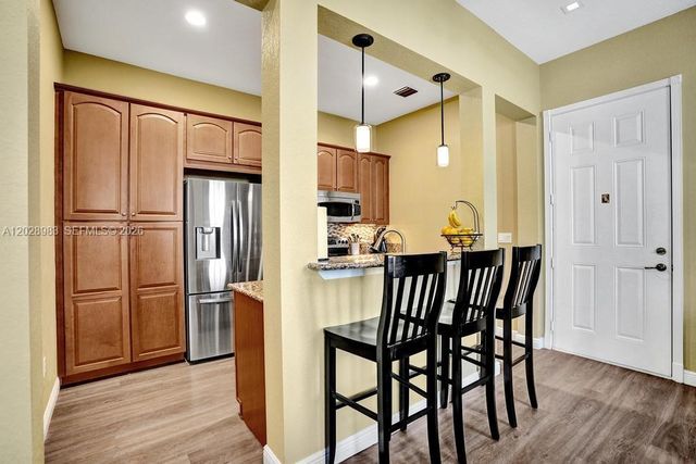 823 NW 82nd Ln, Boca Raton, FL 33487