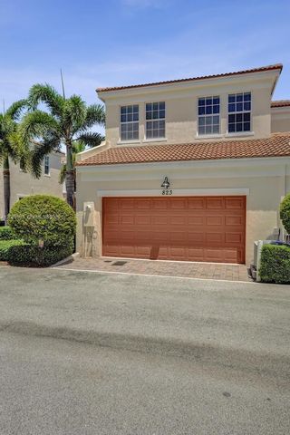 823 NW 82nd Ln, Boca Raton, FL 33487