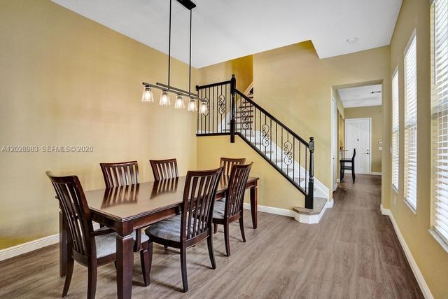 823 NW 82nd Ln, Boca Raton, FL 33487