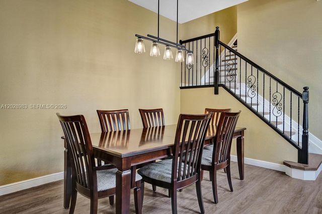 823 NW 82nd Ln, Boca Raton, FL 33487
