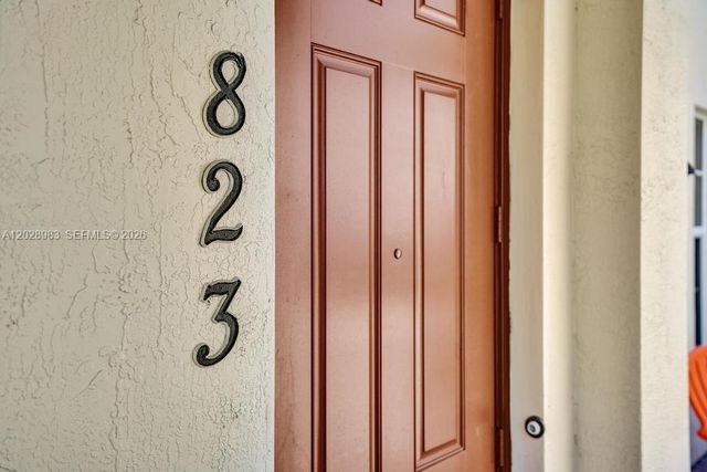 823 NW 82nd Ln, Boca Raton, FL 33487