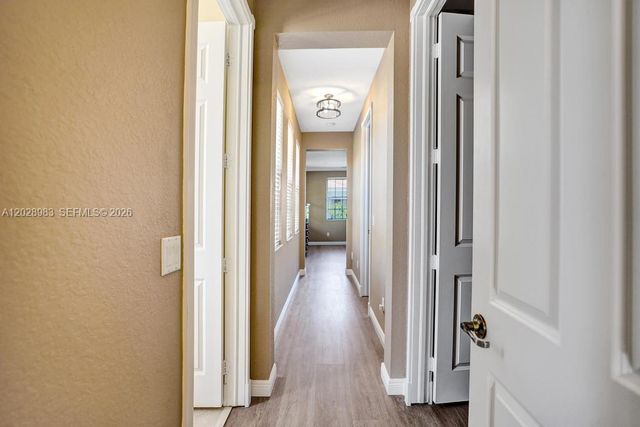 823 NW 82nd Ln, Boca Raton, FL 33487