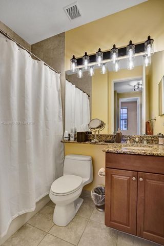 823 NW 82nd Ln, Boca Raton, FL 33487
