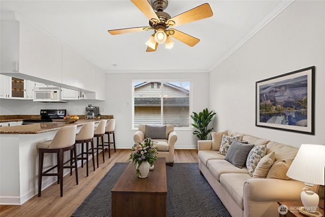 531 221st Street SW, Bothell, WA 98021