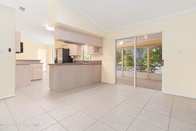 2355 Raintree Lake Circle, Merritt Island, FL 32953